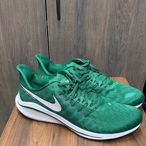 NIKE AIR ZOOM VOMERO Shoes size 15 running shoes